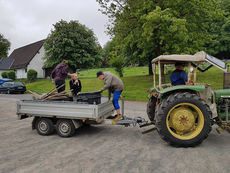 Arbeiten auf dem Hasunger Berg (Foto: Ilona Schmand)